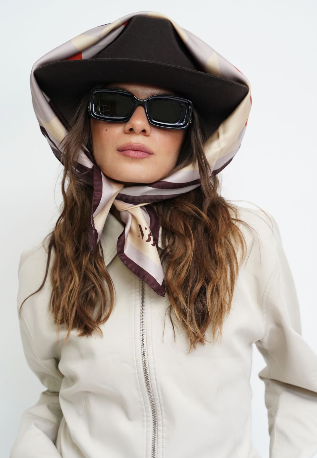 N33 SILK SCARF